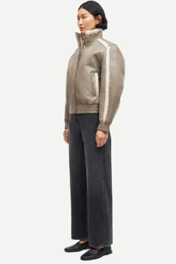 MEADOW BOMBER 15008